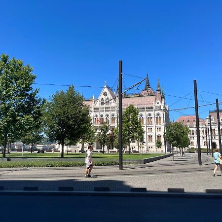 Academy Home - Elegant Place Next To The Parliament Budapest Esterno foto